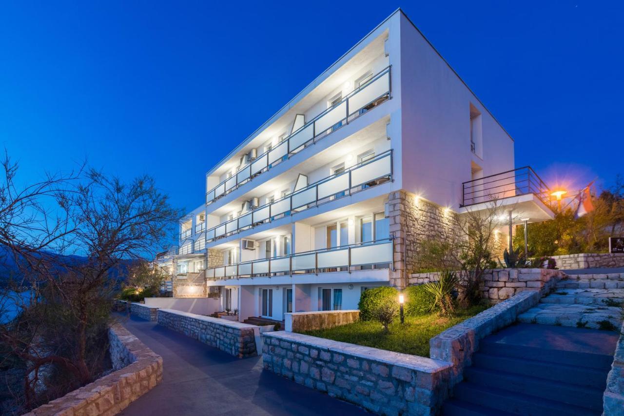 Hotel Rooms Roccia Novigrad  Exterior foto